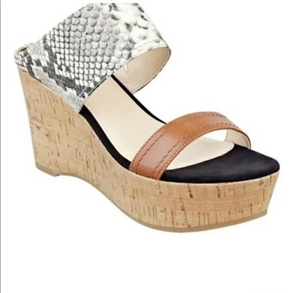 Marc Fisher Shelbee Cork Snakeskin Wedge Women's Size 7.5.